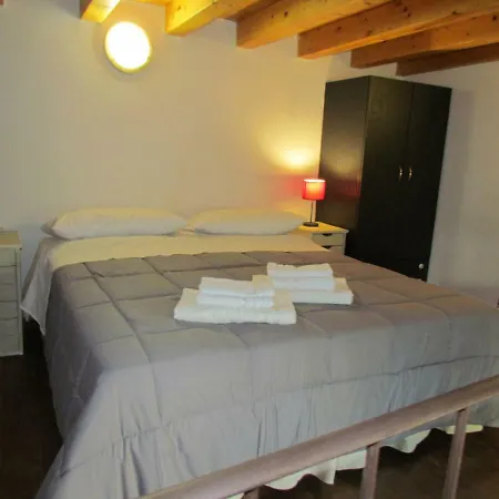Casa Corte Degli Avolio